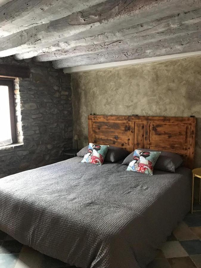 Apartamento El Fenal De Turmo Casa Rural "El Capricho De Nieves" Laspuna Exterior photo